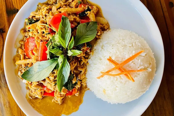 Spicy Thai Basil